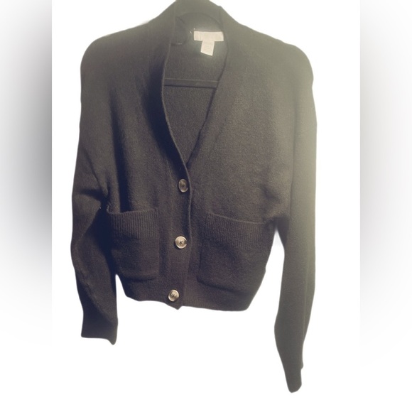 H&M cropped black poly blend pocket soft long sleeve sweater knit cardigan XS - Picture 2 of 5